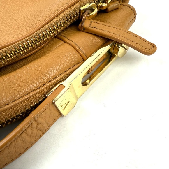 Vince Camuto Jax Crossbody Bag Honey Comb Tan Brown Leather Handbag Purse - Picture 4 of 16